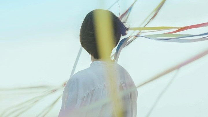 Navigating the World of Vaping: Choosing Your First E-Cigarette Logo